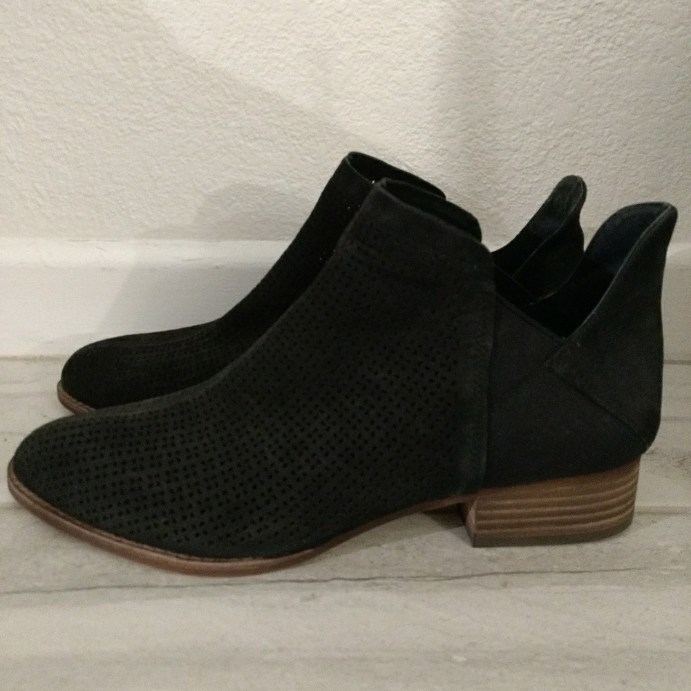 Vince Camuto Celena Black Bootie